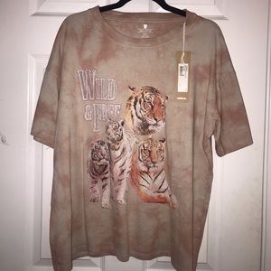 BRAND NEW women’s acid wash t-shirt Cotton ON